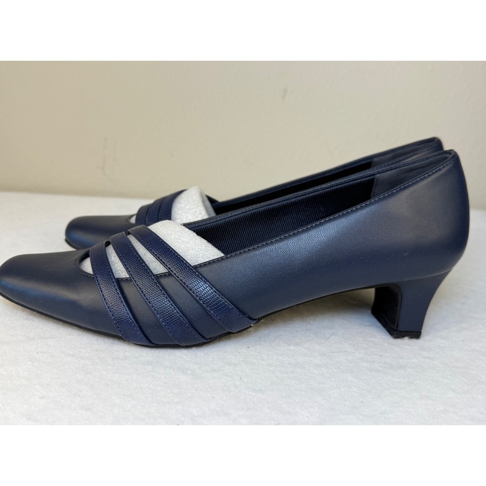 Easy Street Entice Flats Womens 10M Navy Slip On Comfort Dress Shoes NWOB - Picture 2 of 6